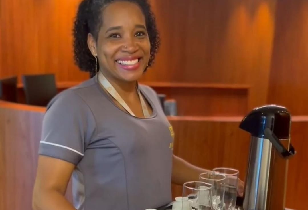 Equipe de portaria em serviço